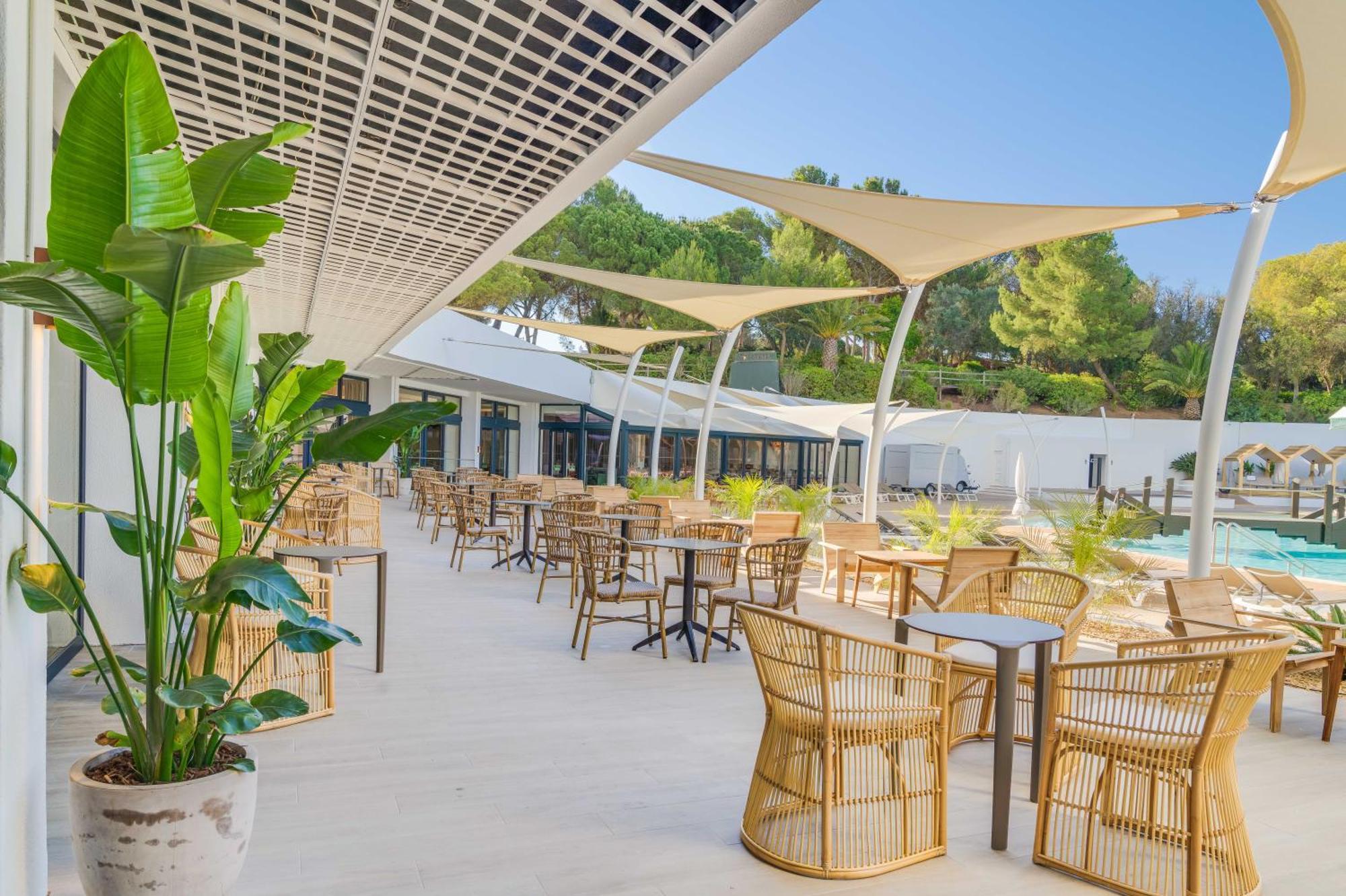 Pestana Blue Alvor Beach Εξωτερικό φωτογραφία The restaurant at the hotel