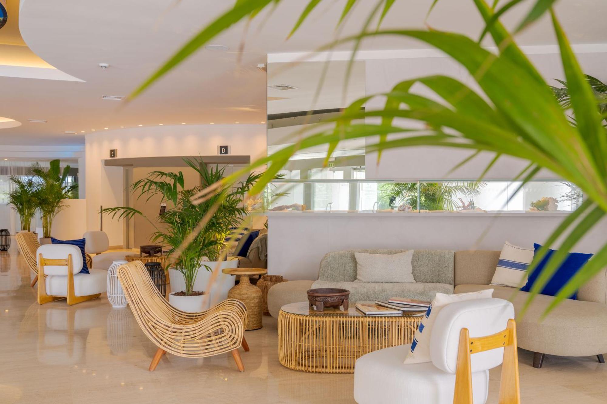 Pestana Blue Alvor Beach Εξωτερικό φωτογραφία Lobby