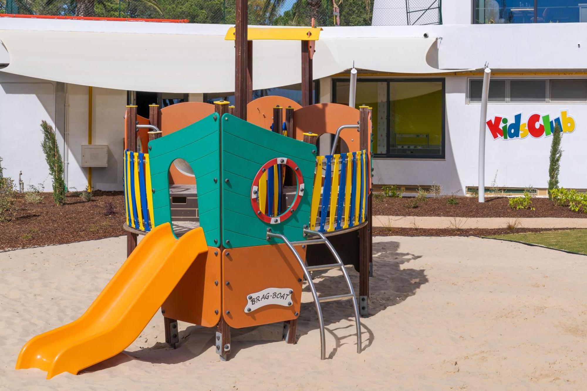 Pestana Blue Alvor Beach Εξωτερικό φωτογραφία Playground at the hotel
